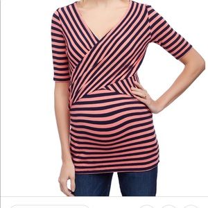 motherhood nursing/maternity top